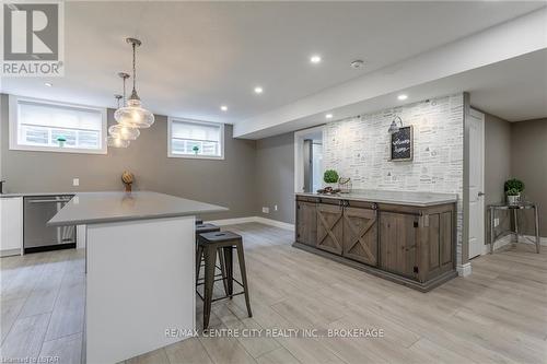 1165 Cranbrook Rd, London, ON - Indoor Photo Showing Kitchen