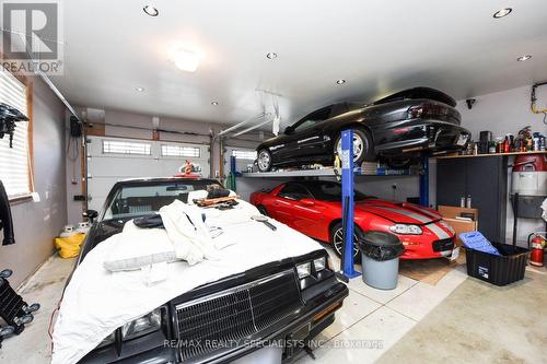 6427 Old Church Rd, Caledon, ON - Indoor Photo Showing Garage