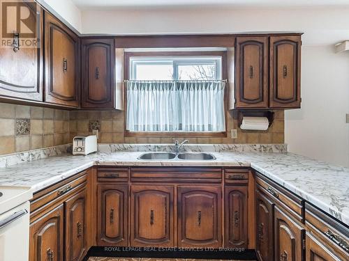2 Iolanta Court, Toronto, ON - Indoor Photo Showing Kitchen With Double Sink