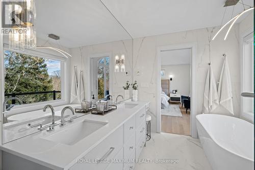 22 Delroy Dr, Toronto, ON - Indoor Photo Showing Bathroom