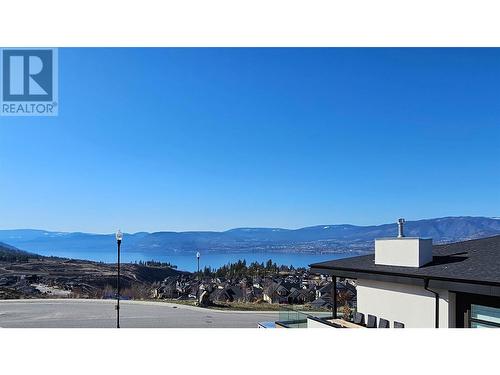 402 Trestle Ridge Drive, Kelowna, BC - Outdoor With Body Of Water With View