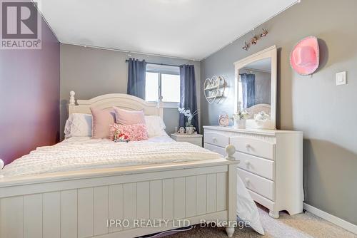 9 Victoria Street, Orangeville, ON - Indoor Photo Showing Bedroom