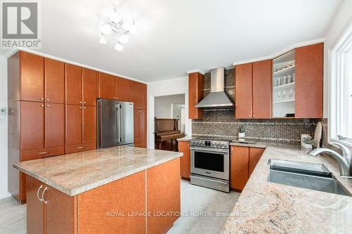 100 Wilhelm St, Wasaga Beach, ON - Indoor Photo Showing Kitchen With Stainless Steel Kitchen