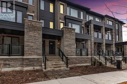 21 Magnolia Lane, Barrie, ON - Outdoor With Facade