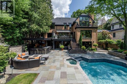 1256 Glen Rd, Mississauga, ON - Outdoor With In Ground Pool