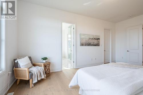 4 J B Robson Crt, Halton Hills, ON - Indoor Photo Showing Bedroom