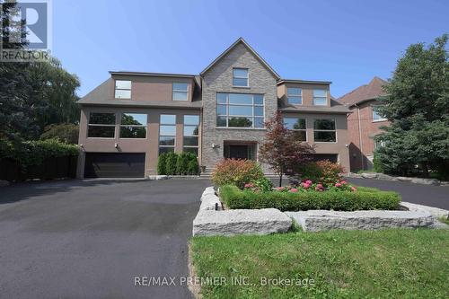 106 Brooke Street, Vaughan, ON - Outdoor With Facade