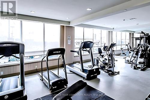 #801 -7 North Park Rd, Vaughan, ON - Indoor Photo Showing Gym Room