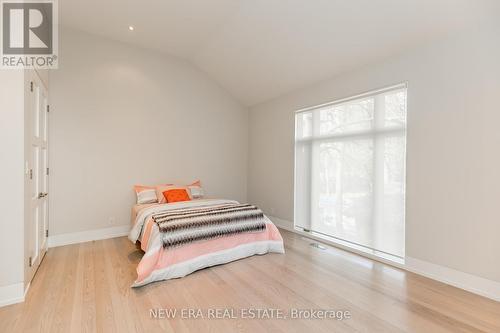 767 Cedarvale Dr, Innisfil, ON - Indoor Photo Showing Bedroom