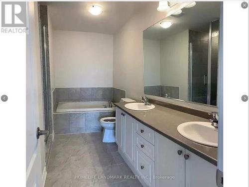 61 Luzon Ave, Markham, ON - Indoor Photo Showing Bathroom