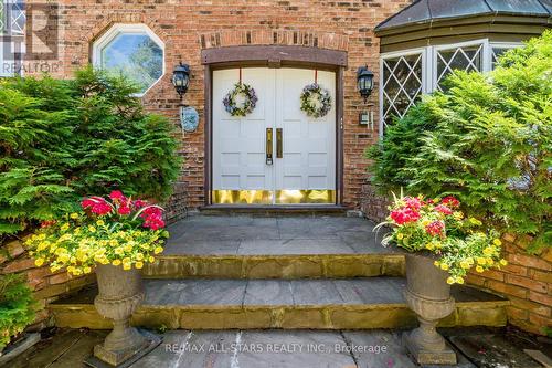 4525 Bethesda Rd, Whitchurch-Stouffville, ON - Outdoor