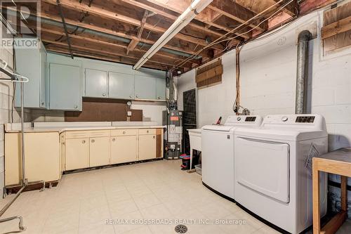 444 Fernhill Blvd, Oshawa, ON - Indoor Photo Showing Laundry Room
