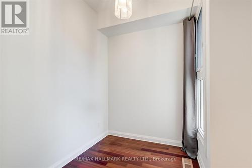 117 Pape Avenue, Toronto, ON - Indoor Photo Showing Other Room