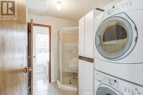 589 Lake Dr E, Georgina, ON - Indoor Photo Showing Laundry Room