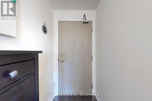 #219 -4800 Highway 7 Rd, Vaughan, ON -  Photo Showing Other Room