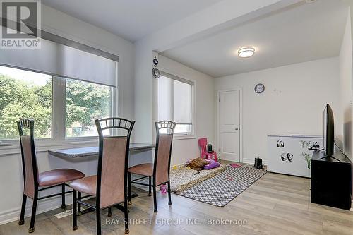 160 Colborne Avenue, Richmond Hill, ON - Indoor Photo Showing Dining Room