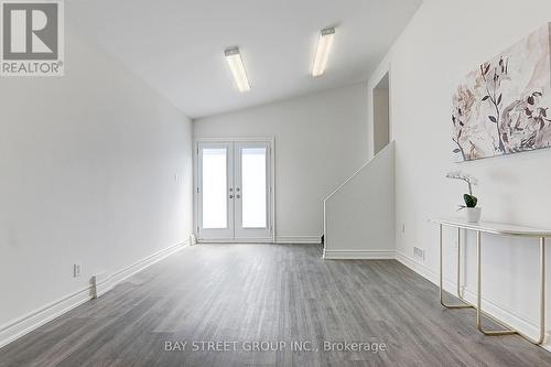 160 Colborne Avenue, Richmond Hill, ON - Indoor Photo Showing Other Room