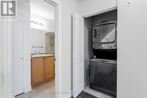 26 - 8 Brighton Place, Vaughan, ON - Indoor Photo Showing Laundry Room