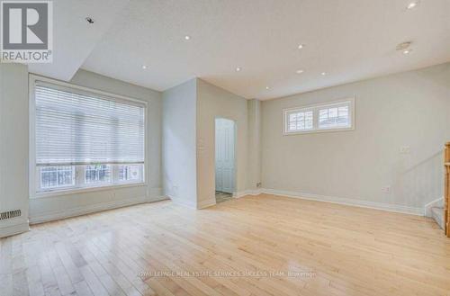 #26 -8 Brighton Pl, Vaughan, ON - Indoor Photo Showing Other Room