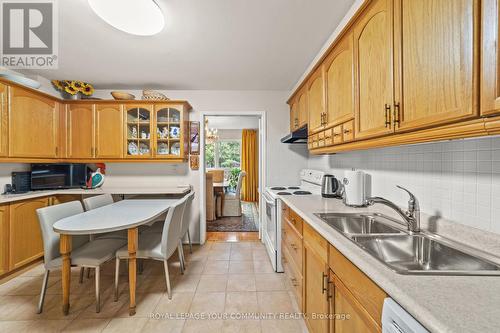 26 Crimson Millway, Toronto, ON - Indoor Photo Showing Kitchen With Double Sink