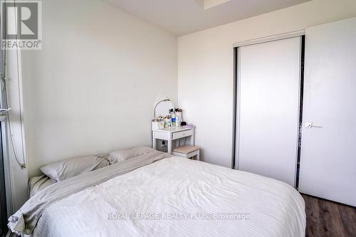 #1407 -50 Ordnance St, Toronto, ON - Indoor Photo Showing Bedroom