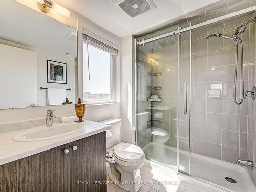 418-1555 Kingston Rd, Pickering, ON - Indoor Photo Showing Bathroom
