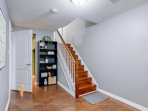 84 Grapevine Rd, Caledon, ON - Indoor Photo Showing Other Room