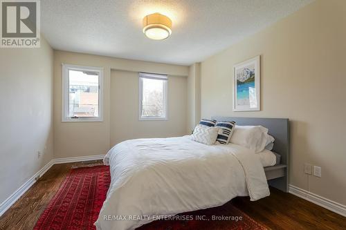 44 Duplex Avenue, Toronto, ON - Indoor Photo Showing Bedroom