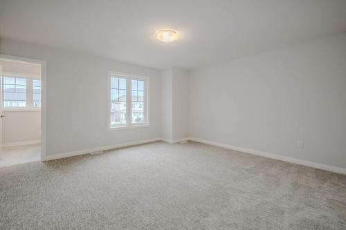 71 Alicia Crescent, Thorold, ON - Indoor Photo Showing Other Room