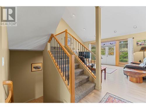305 Tanager Drive, Kelowna, BC - Indoor Photo Showing Other Room