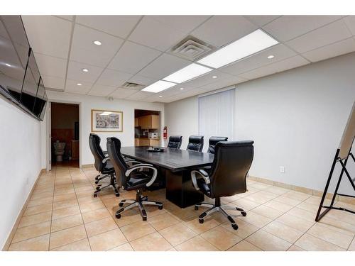 Conference room - 7001 Rue Jarry E., Montréal (Anjou), QC - Indoor Photo Showing Office