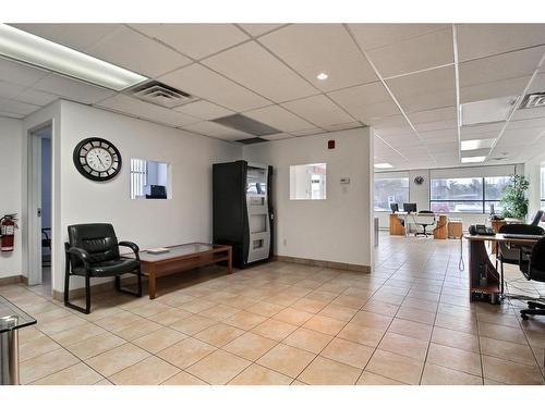 Office - 7001 Rue Jarry E., Montréal (Anjou), QC - Indoor Photo Showing Other Room