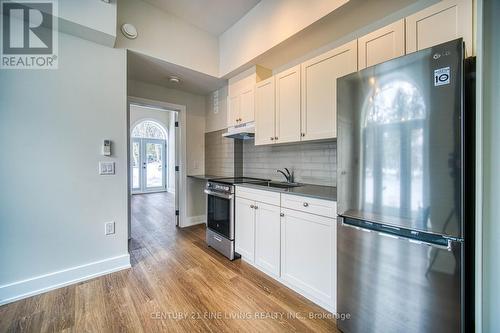 1614 Ridge Road E, Oro-Medonte, ON - Indoor Photo Showing Kitchen