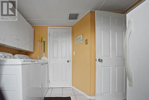 12 North Street, Kawartha Lakes, ON - Indoor Photo Showing Laundry Room