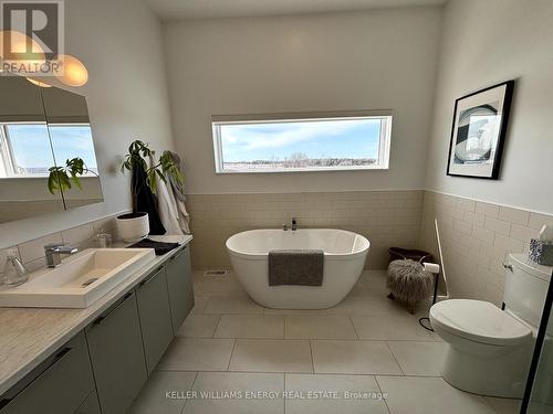 1594 County Road 7, Prince Edward County, ON - Indoor Photo Showing Bathroom