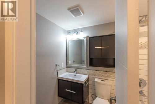 922 Dynes Avenue Unit# 109, Penticton, BC - Indoor Photo Showing Bathroom