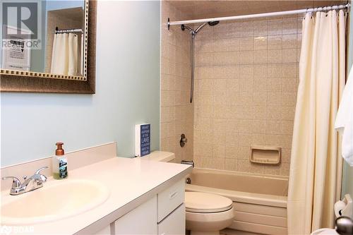 47 Marilyn Crescent, Kawartha Lakes, ON - Indoor Photo Showing Bathroom