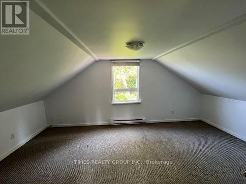 39 Birch Rd, Alert Bay, BC - Indoor Photo Showing Other Room