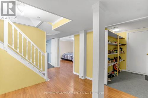 183 Grove Park Drive, Burlington, ON - Indoor Photo Showing Other Room