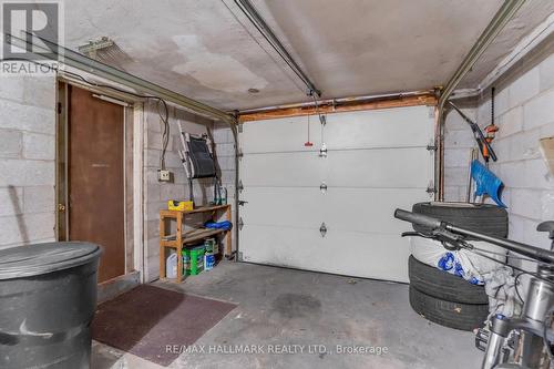 183 Grove Park Dr, Burlington, ON - Indoor Photo Showing Garage