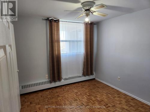 603 - 2345 Confederation Parkway, Mississauga, ON - Indoor Photo Showing Other Room
