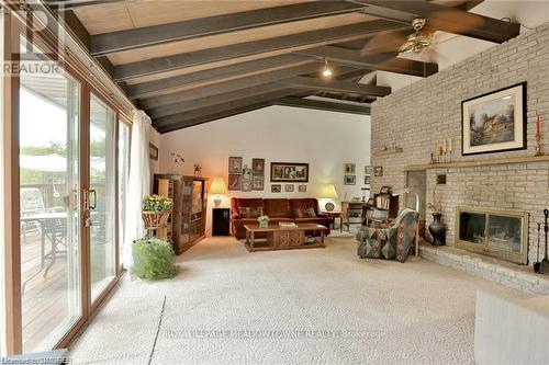 225/269 Campbell Ave E, Milton, ON - Indoor With Fireplace
