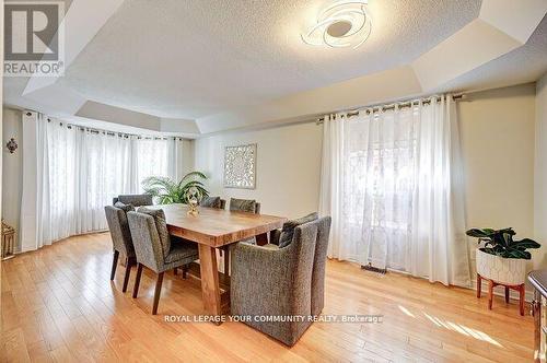 106 Laurendale Ave, Georgina, ON - Indoor Photo Showing Dining Room