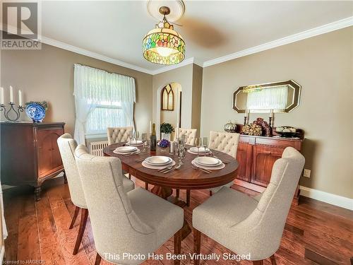 285 2Nd Avenue E, Owen Sound, ON - Indoor Photo Showing Dining Room
