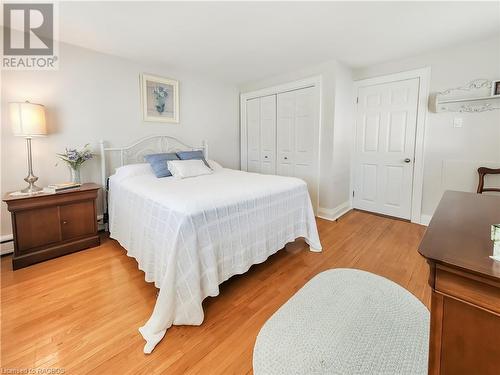 285 2Nd Avenue E, Owen Sound, ON - Indoor Photo Showing Bedroom