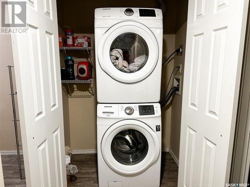 A & B 1322 107Th Street, North Battleford, SK - Indoor Photo Showing Laundry Room