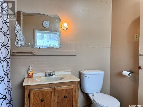 309 A Avenue E, Wynyard, SK - Indoor Photo Showing Bathroom