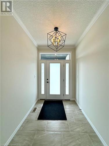 Entrance foyer - 411 Northport Drive, Port Elgin, ON - Indoor Photo Showing Other Room