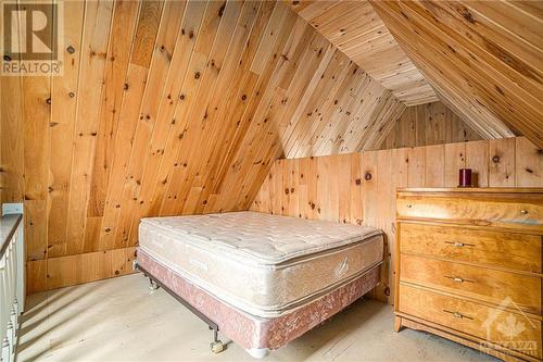 00 Chess Road, Iroquois, ON - Indoor Photo Showing Bedroom