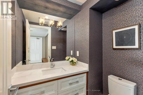#507 -160 Frederick St, Toronto, ON - Indoor Photo Showing Bathroom